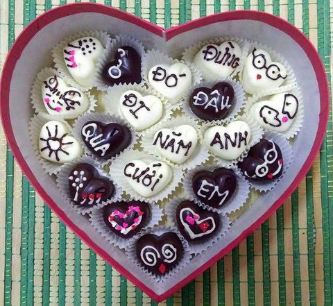 Socola Valentine 2022 tại TPHCM - Quà Tặng Chocolate Trái Tim Tình 