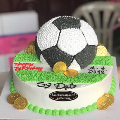 T(34) Bánh sinh nhật bé trai