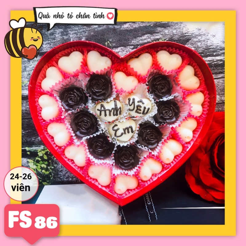 Hộp Socola Valentine trái tim 24-26 viên không ngăn FS86