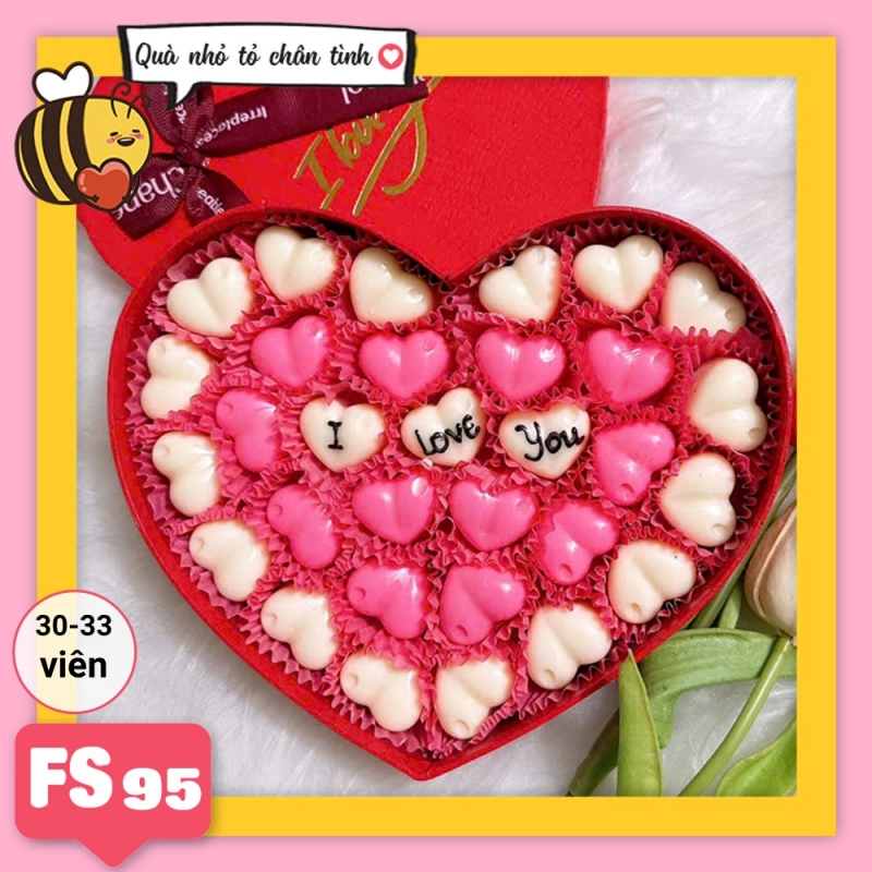 Hộp Socola Valentine trái tim 30-33 viên không ngăn FS95