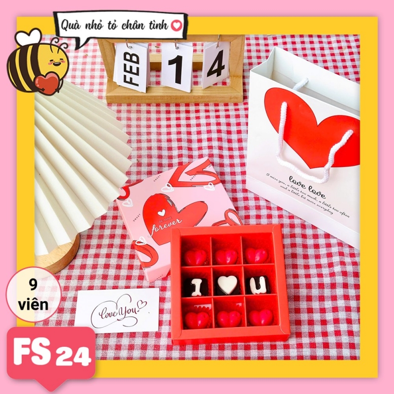 Hộp socola valentine vuông FS24