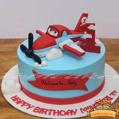 NGỘ NGHĨNH] 1001 chiếc Bánh Kem sinh nhậthình Máy bay ✈ độc đáo nhất: Với những bạn yêu thích máy bay, hãy nhấn vào ảnh và tìm hiểu về loạt bánh kem sinh nhật hình máy bay độc đáo này. Với những chiếc bánh kem này, ngày sinh nhật của bạn sẽ trở nên mang tính biểu tượng và ấn tượng.